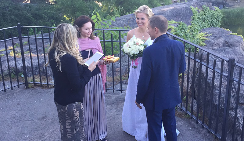 Bilingual Russian Wedding Minister Alisa. New York, New Jersey, PA, CT, and other states